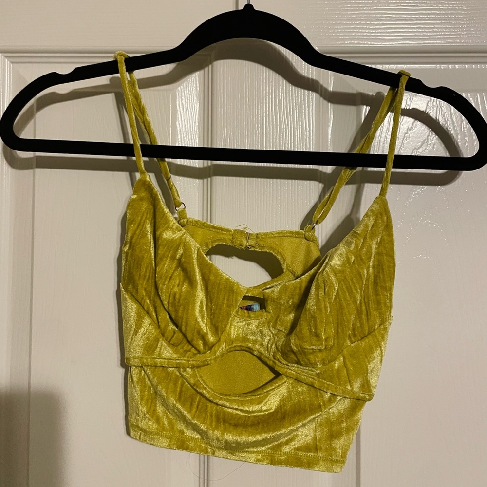 Urban Outfitters Green Crop Top | Size Small | No Damage